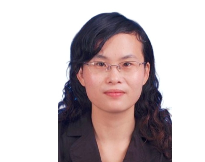 李静——数理课部主任